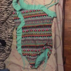 Pattern bathing suit